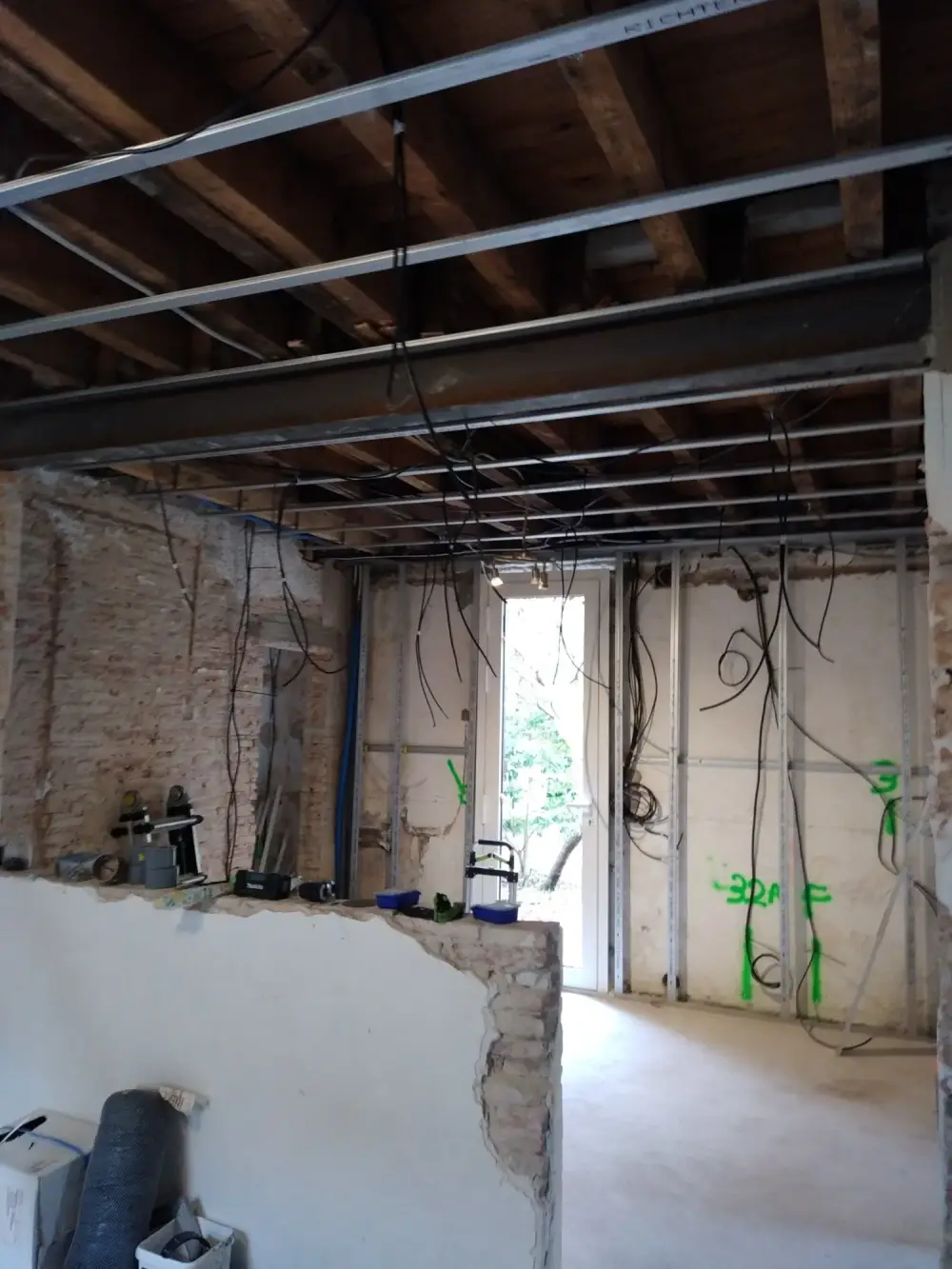 restructuration-interieure-lit-et-mixe